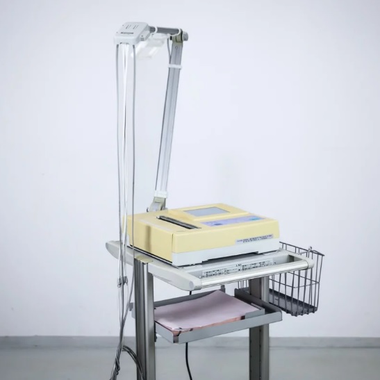 Aparaty EKG - Elektrokardiografy używane B/D Fukuda Denshi CardiMax FX-7402 - Arestomed rekondycjonowany