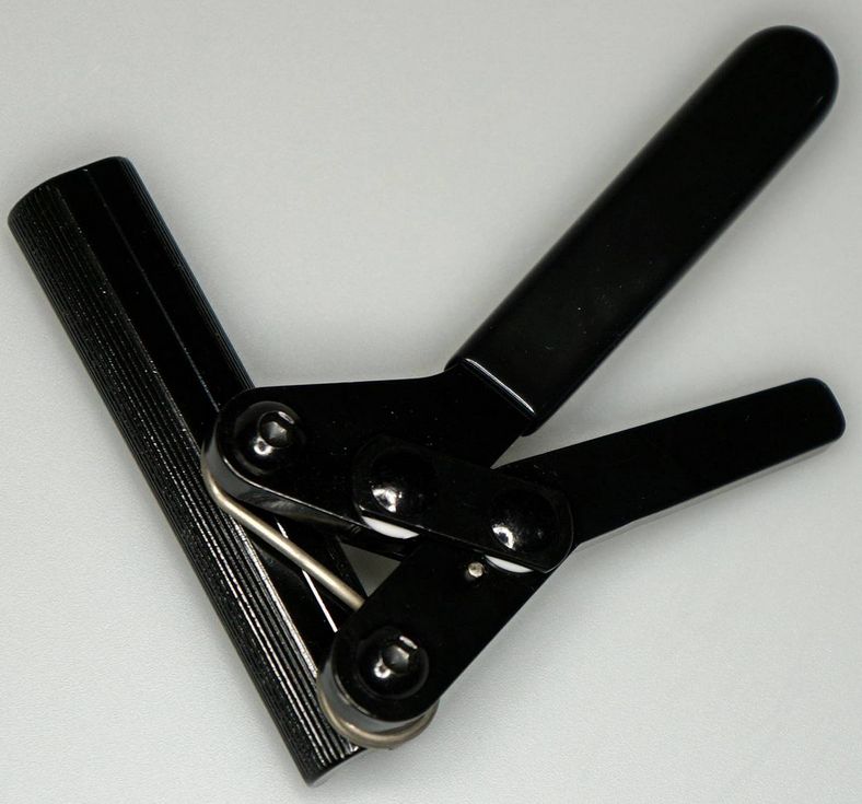 Hamulce postojowe do wózków inwalidzkich Recomedic H-ALU-SCI