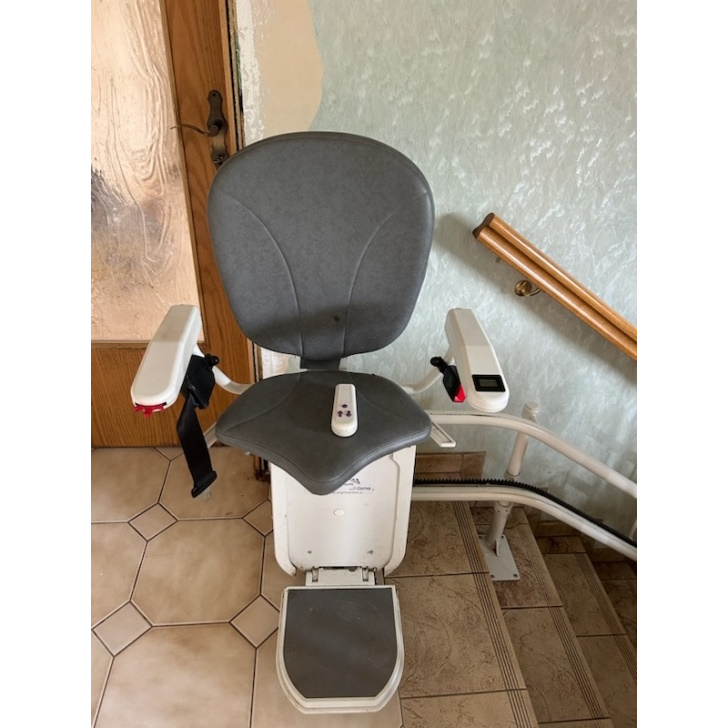 Krzesła schodowe używane B/D Platinum Curve - używane