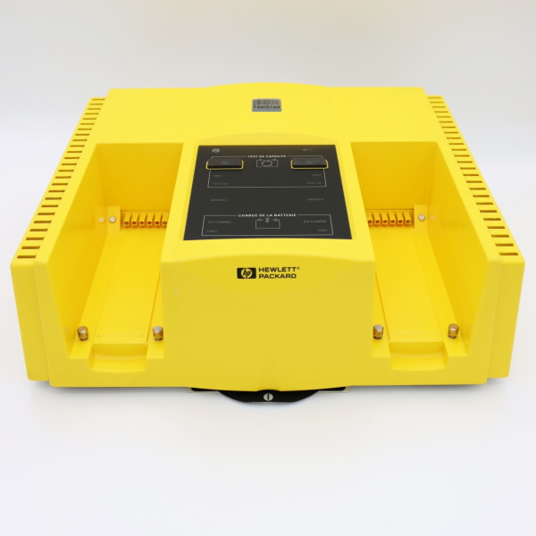 Ładowarki do defibrylatorów używane B/D CodeMaster HP2480B - Praiston rekondycjonowany