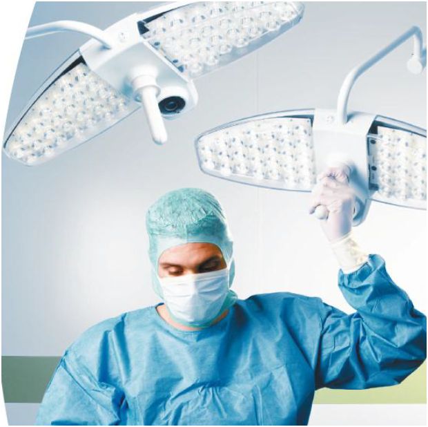 Lampy operacyjne potrójne Maquet LUCEA L100 + L100 + L50