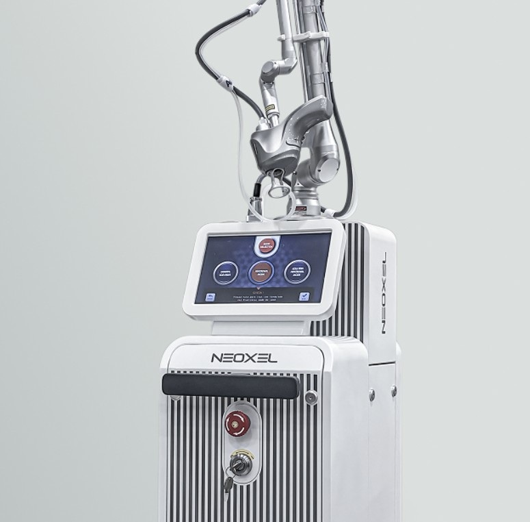 Lasery dermatologiczne B/D Neoxel