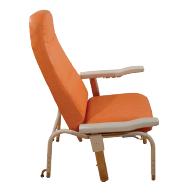 Łóżka i krzesła dla opiekunów pacjenta Winncare Médi Océan