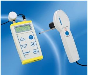 Mierniki światła negatoskopów i monitorów medycznych Pehamed CD lux