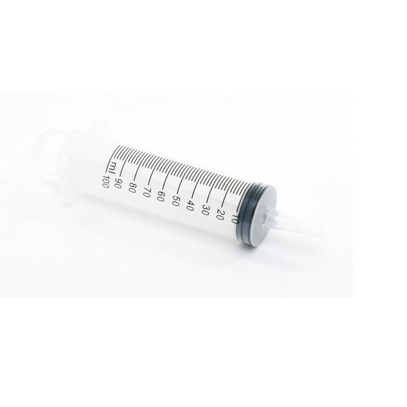 Strzykawki iniekcyjne B/D 100 ml