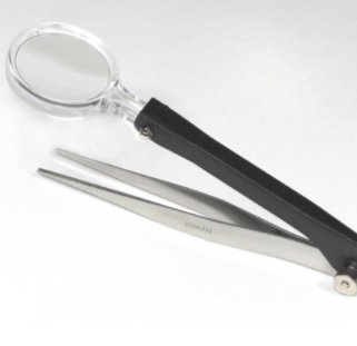 Akcesoria kosmetyczne dla osób niepełnosprawnych PDS CARE Pęseta  z lupą