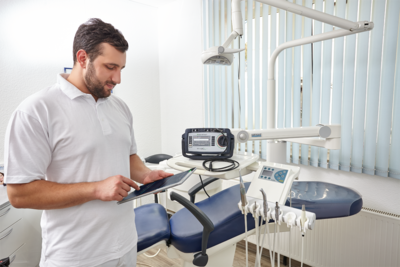 Analizatory bezpieczeństwa elektrycznego GOSSEN METRAWATT SECULIFE ST BASE / ST PRO