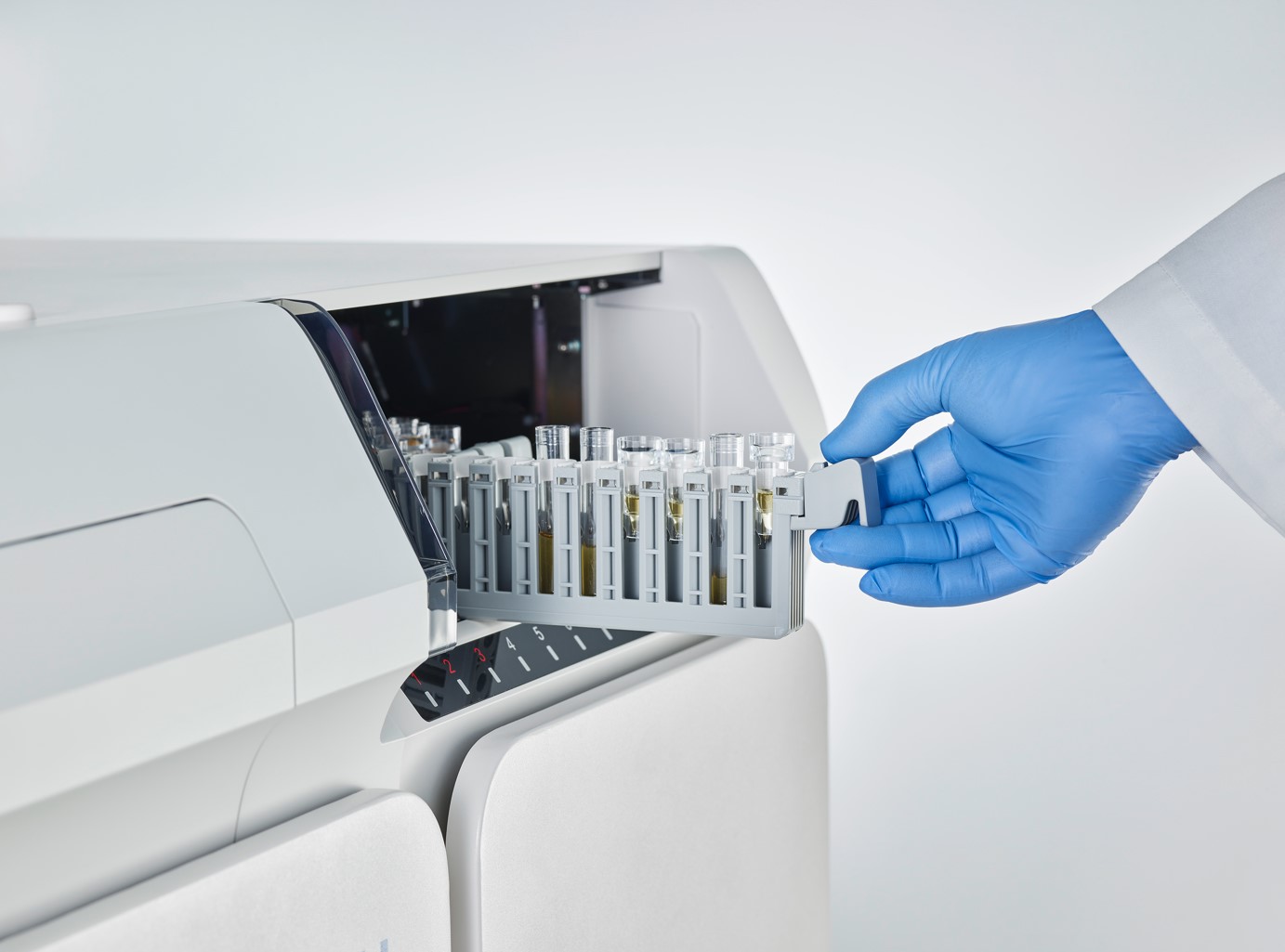 Analizatory biochemiczne DiaSys respons 600c