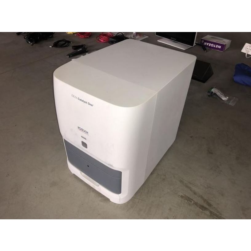 Analizatory biochemiczne weterynaryjne używane B/D IDEXX Catalyst One - DLL rekondycjonowany