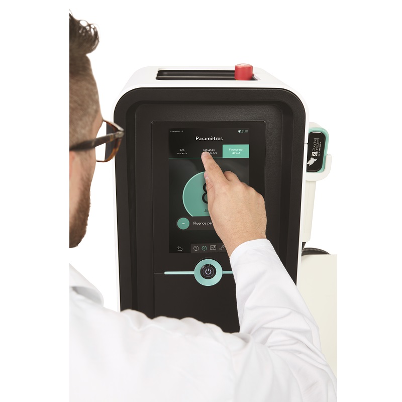 Aparaty do badania filmu łzowego (zespół suchego oka) Quantel Medical C.STIM