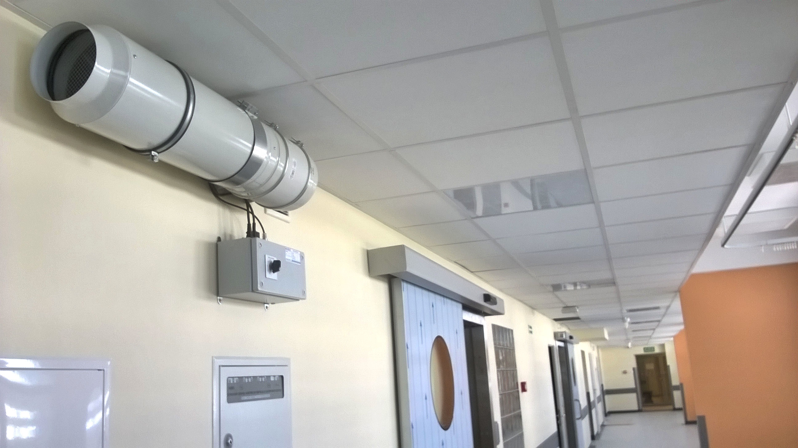 Aparaty do dekontaminacji powietrza - oczyszczacze powietrza Genano Genano Tube XS