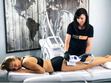 Aparaty do redukcji cellulitu i modelowania sylwetki B/D Celushape RF