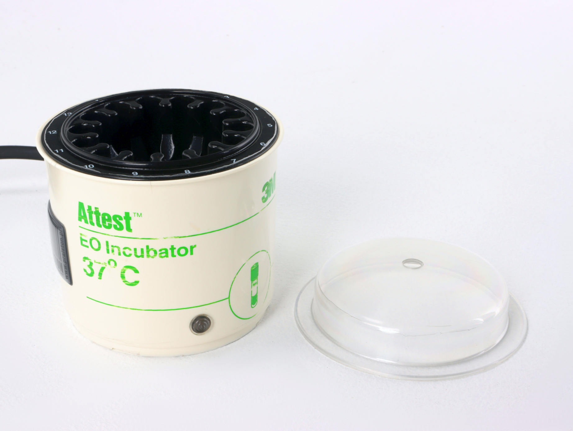 Cieplarki laboratoryjne używane B/D 3M ATTEST 119 - Praiston rekondycjonowany