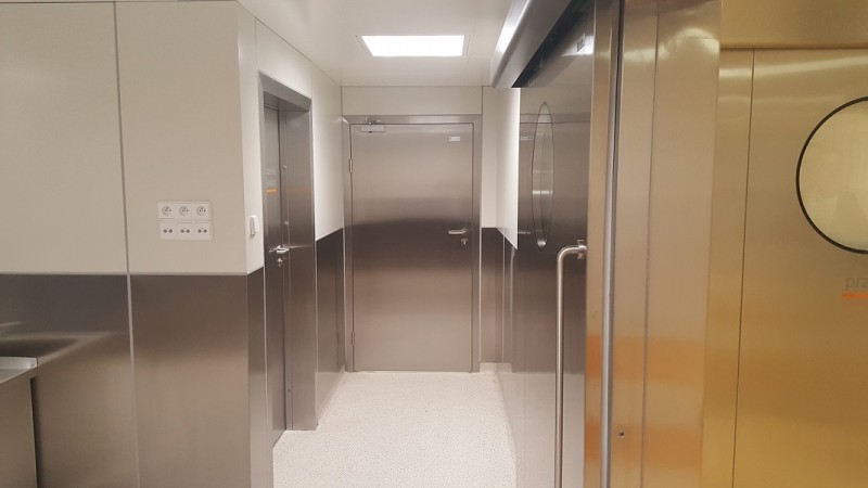 Drzwi medyczne Wiejak zawiasowe ręczne