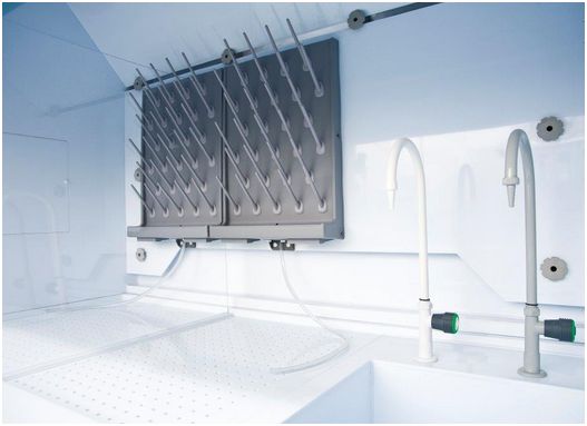 Dygestoria i wyciągi laboratoryjne TopAir Systems FH-PP