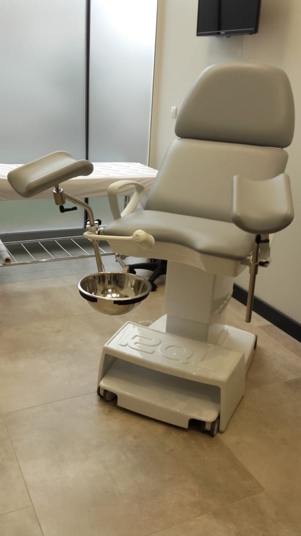 Fotele ginekologiczne GOLEM 6 do badań