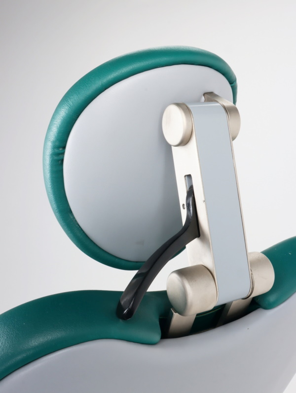 Fotele stomatologiczne używane B/D Chirana Medical SK1 - Praiston rekondycjonowane