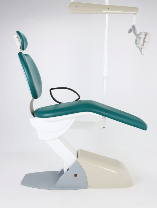 Fotele stomatologiczne używane B/D Chirana Medical SK1 - Praiston rekondycjonowane