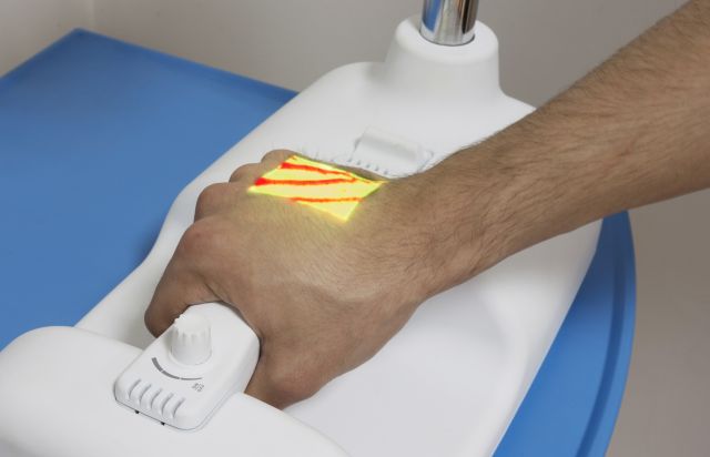 Iluminatory naczyniowe (skanery żył) ZD - Medical Inc. JM-260-03