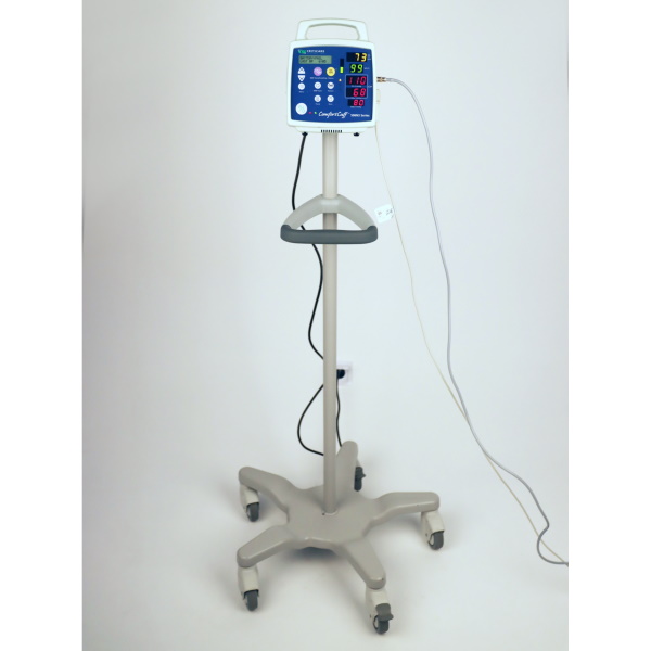 Kardiomonitory przyłóżkowe używane B/D Criticare Comfortcuff 506N3 - Praiston rekondycjonowany