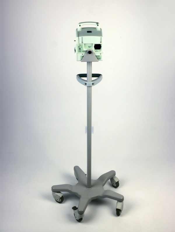 Kardiomonitory przyłóżkowe używane B/D Criticare Comfortcuff 506N3 - Praiston rekondycjonowany