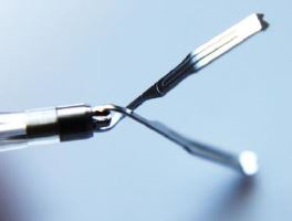 Klipsy do tamowania krwawienia do endoskopów giętkich Kangjin Medical Instrument Jednorazowe klipsy hemostatyczne