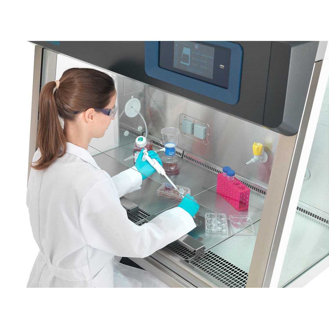 Komory laminarne THERMO SCIENTIFIC HeraSafe 2030i