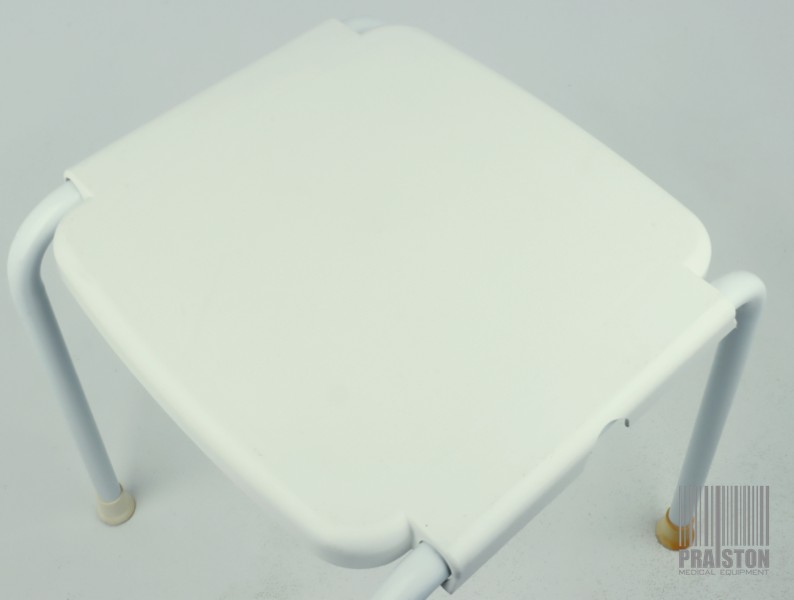 Krzesła i taborety przysznicowo - sanitarne używane ETAC  STAPEL kat 02 - Praiston rekondycjonowany