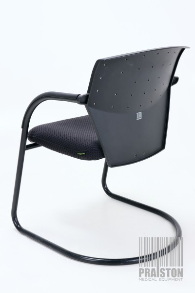 Krzesła medyczne i laboratoryjne używane B/D Dauphin Artifex 5271 - Praiston rekondycjonowany