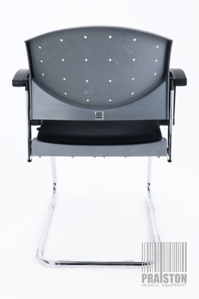 Krzesła medyczne i laboratoryjne używane B/D Dauphin Eddy - Praiston rekondycjonowany
