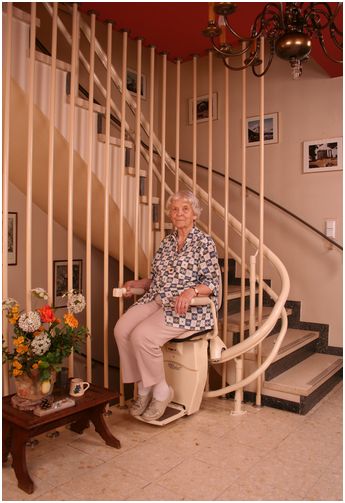 Krzesła schodowe Producent - Niemcy HW 10