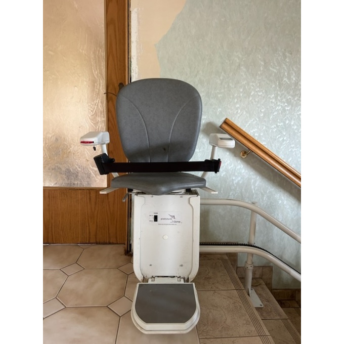 Krzesła schodowe używane B/D Platinum Curve - używane