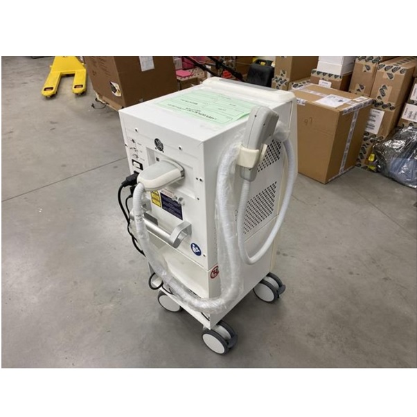 Lasery dermatologiczne używane B/D The Epi Lab/ Versus 3 Color - DLL rekondycjonowany