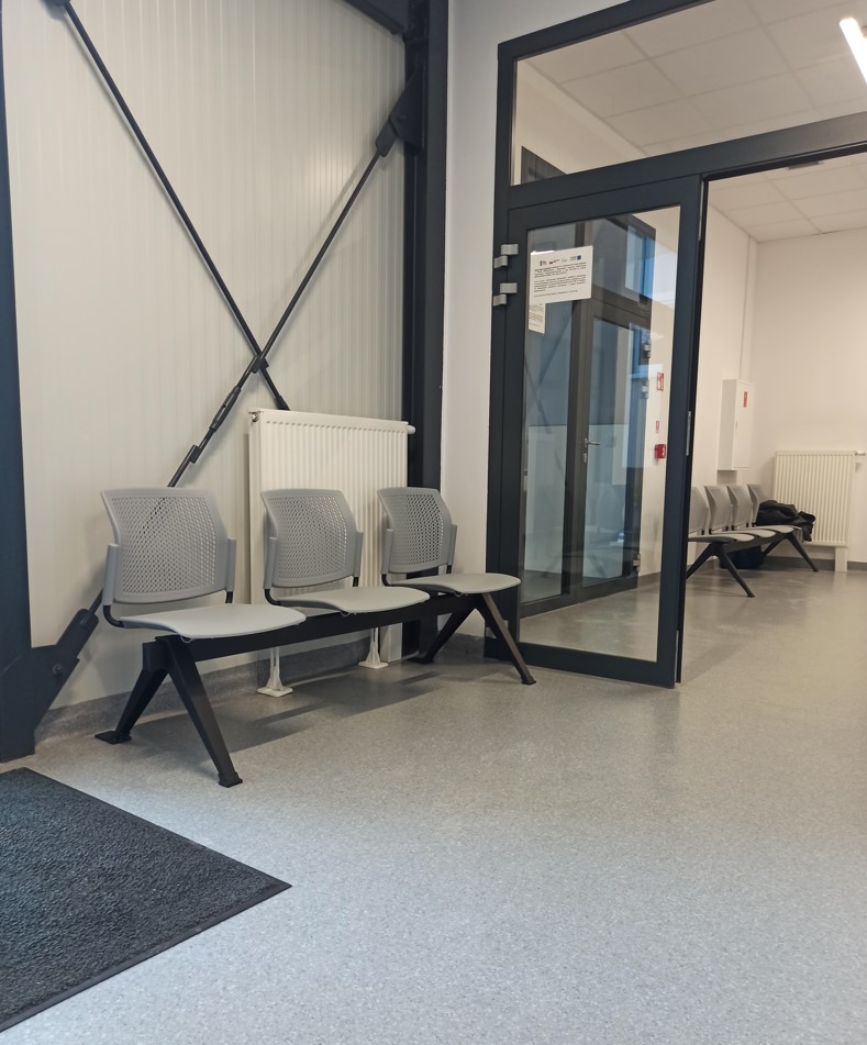 Ławki do poczekalni medycznych MEBLANT 4JOB