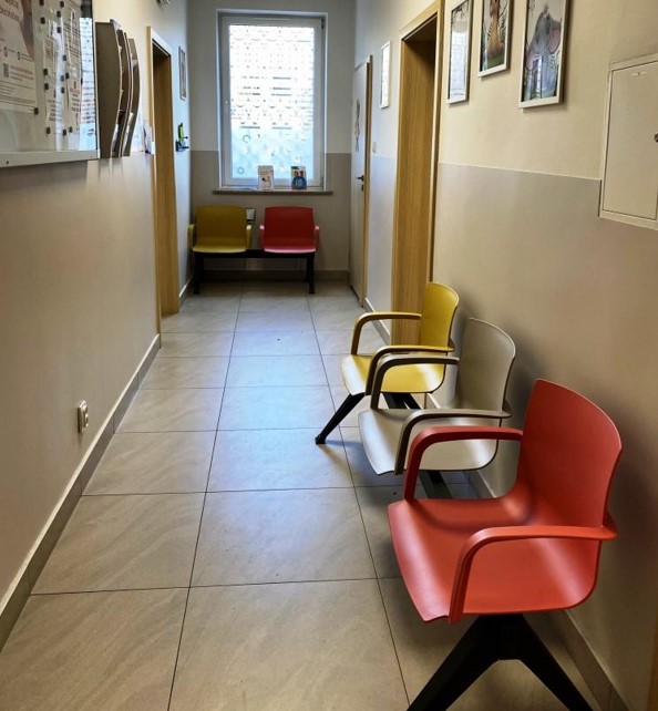 Ławki do poczekalni medycznych MEBLANT Manila