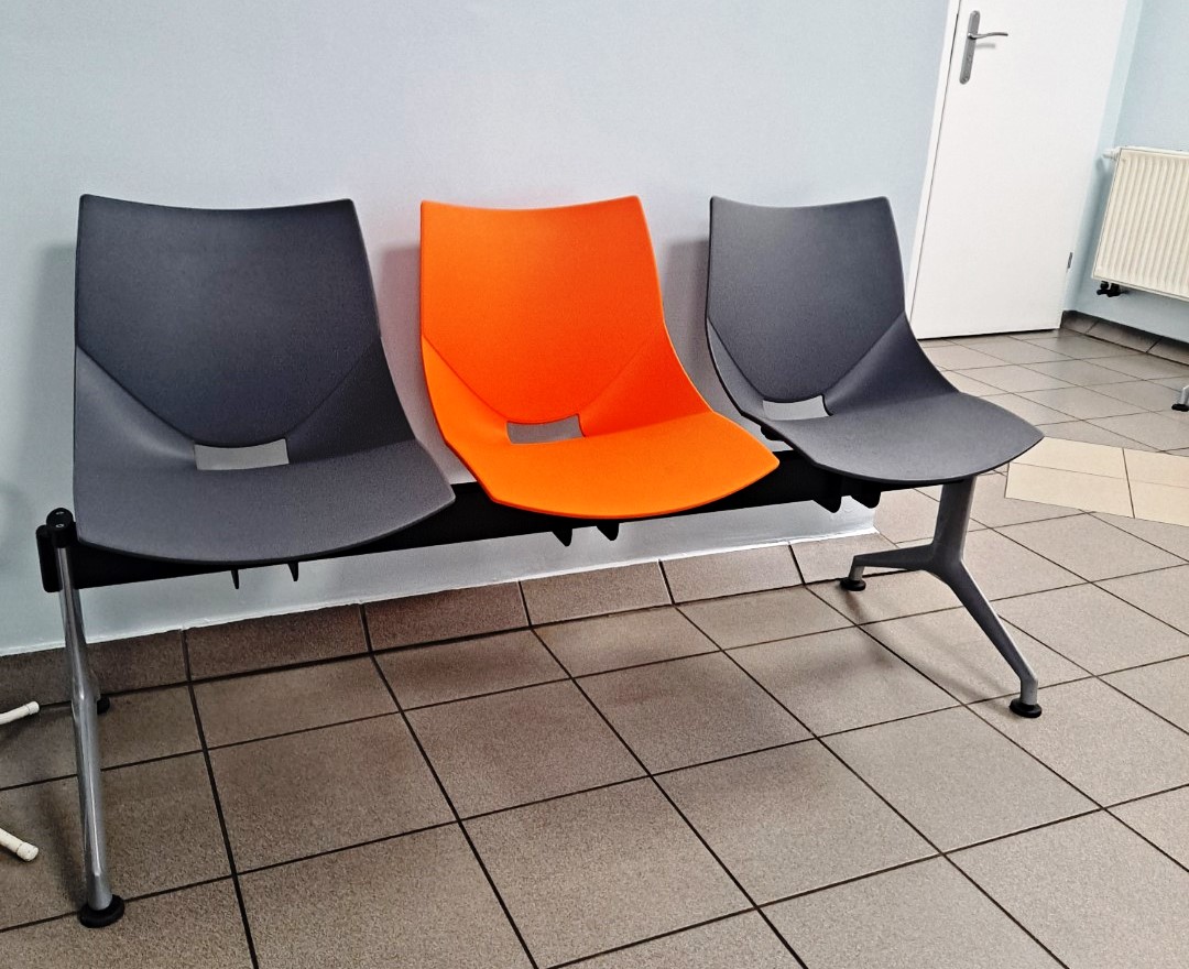 Ławki do poczekalni medycznych MEBLANT Shell