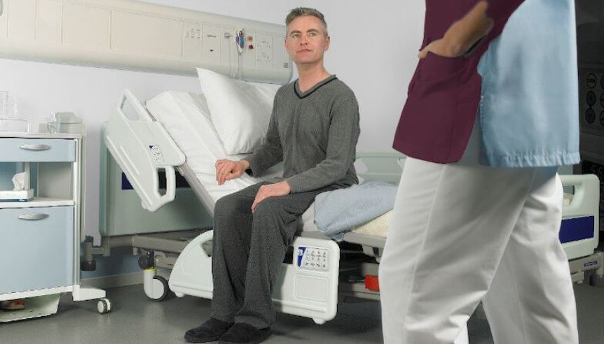 Łóżka rehabilitacyjne ortopedyczne (szpitalne) Arjo Enterprise 8000X