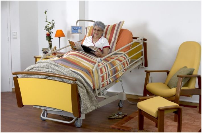 Łóżka rehabilitacyjne pozaszpitalne (do opieki długoterminowej) Baxter AvantGuard 800 LTC