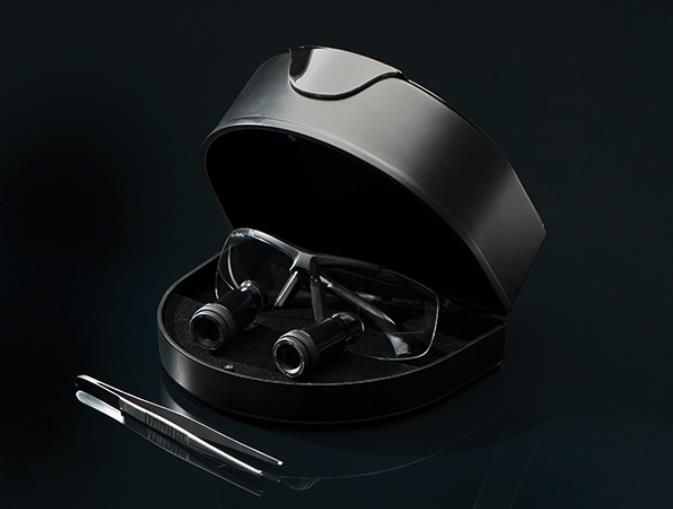 Lupy zabiegowe Univet s.r.l. BLACK Edition