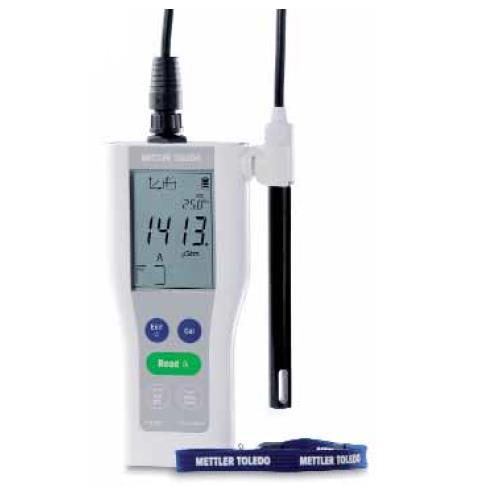 Mierniki konduktometryczne (konduktometry laboratoryjne) Mettler Toledo FiveGo F3