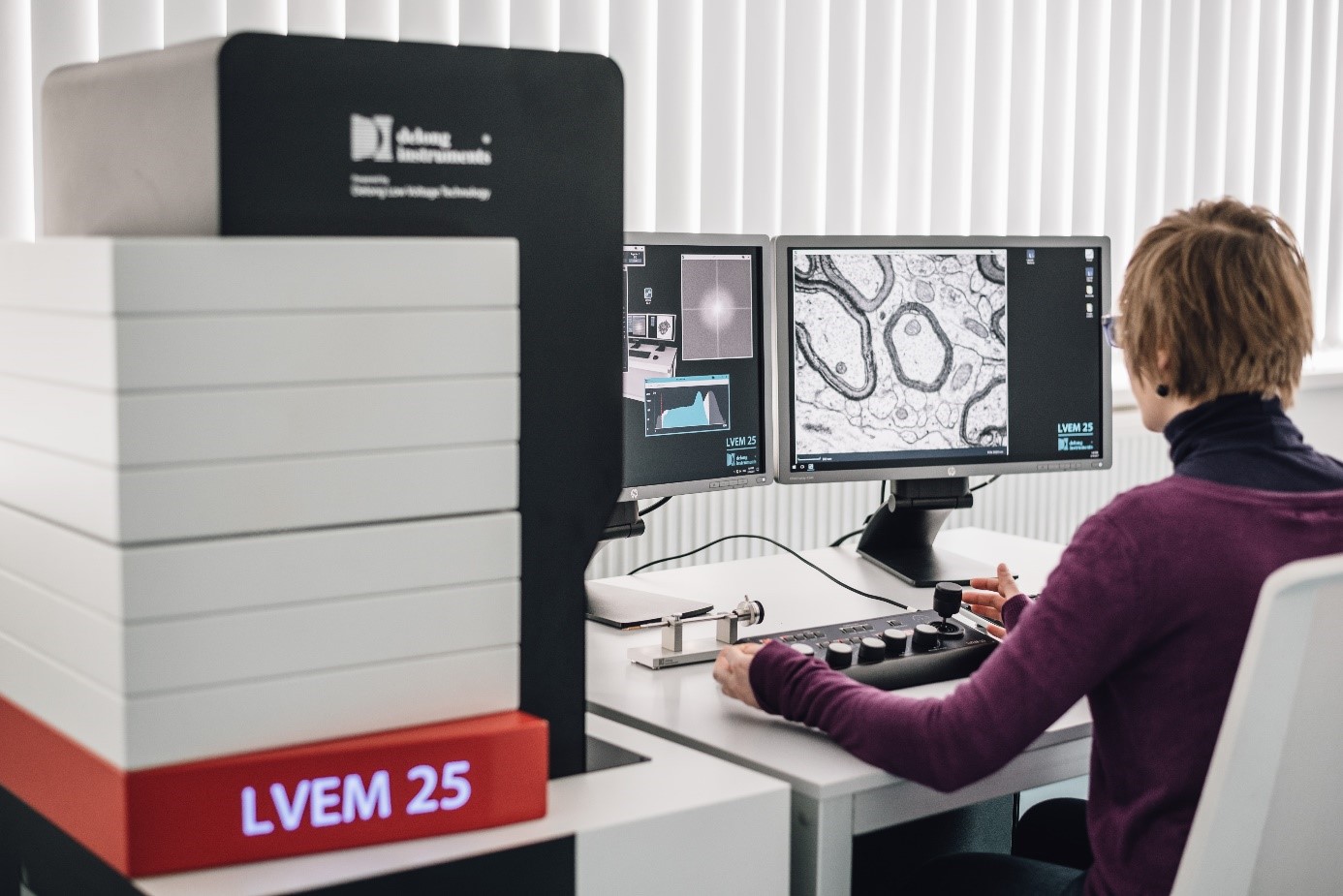 Mikroskopy elektronowe ThermoFisher Scientific LVEM25