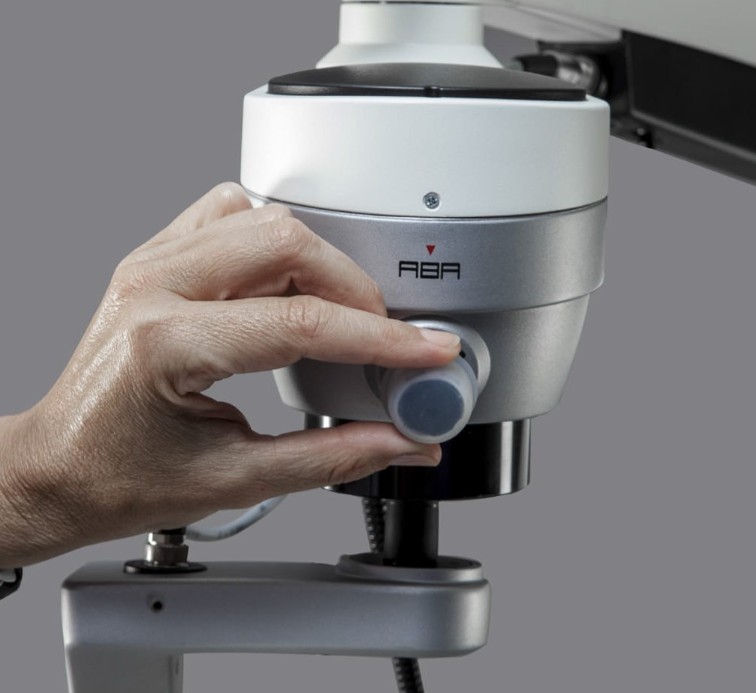 Mikroskopy endodontyczne Labomed Magna NuVar 10