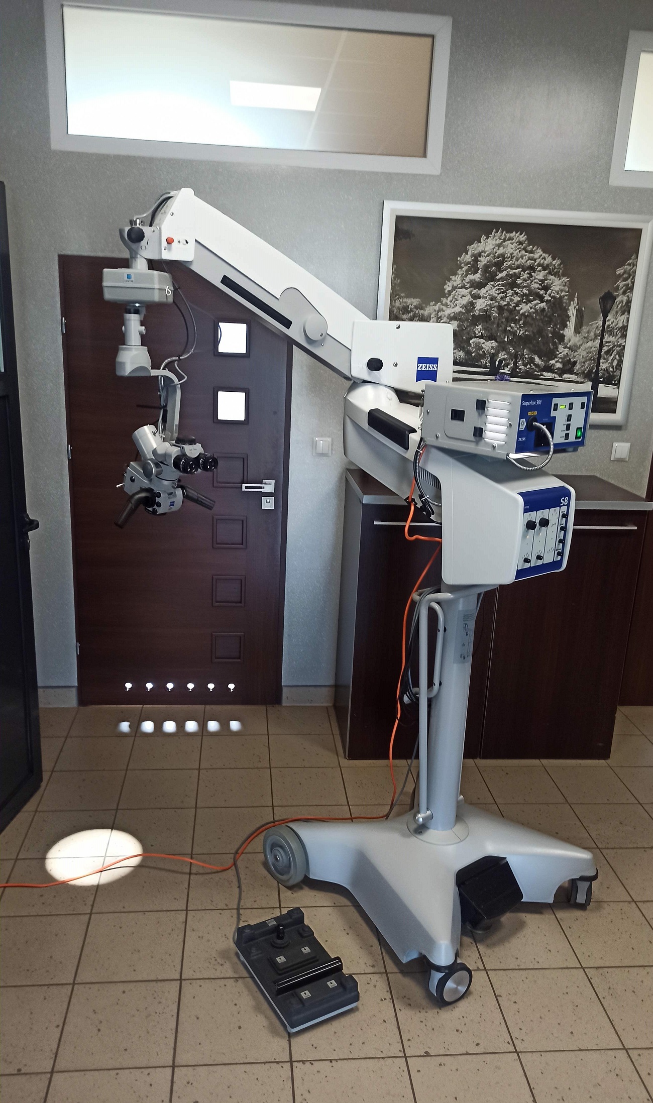 Mikroskopy operacyjne używane B/D Carl Zeiss OPMI PRO Magis S8 - Dol-med używane