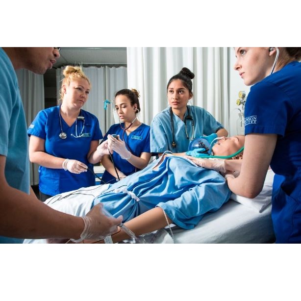 Modele / Manekiny pielęgnacyjne - dorośli CAE Healthcare JUNO