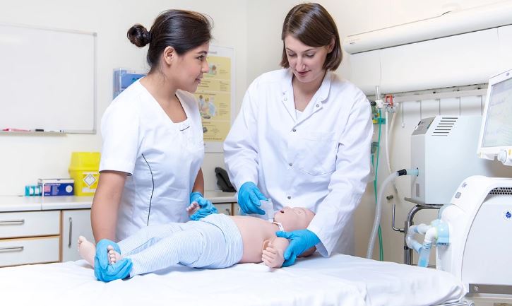 Modele zabiegowe Laerdal SimBaby