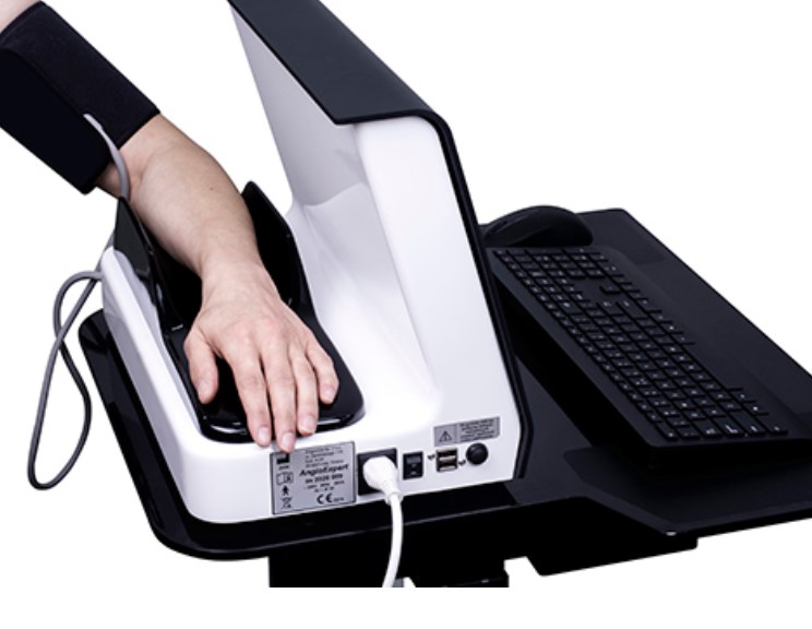 Monitory ryzyka sercowo-naczyniowego i cukrzycy Angionica AngioExpert