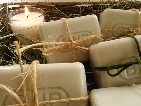 Mydła w kostce i pasty mydlane Spins BHP