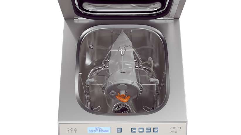 Myjnie do kaczek i basenów Arjo Amigo