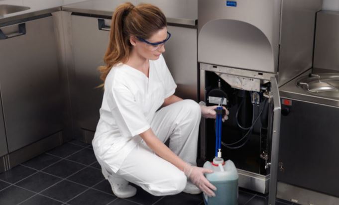 Myjnie do kaczek i basenów Arjo Tornado