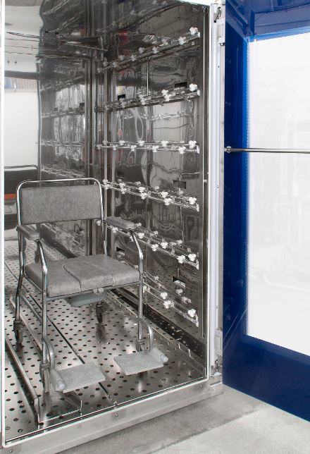 Myjnie do łóżek, wózków i stołów – wielkogabarytowe Steelco LC 20